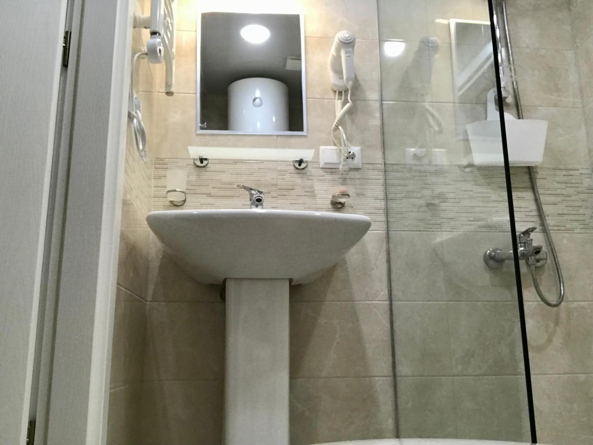 Orbi Beach Tower Aparts 巴统 外观 照片